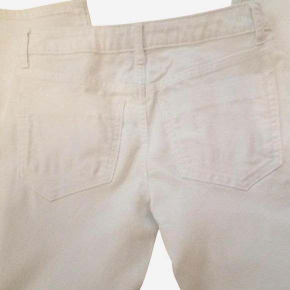 Simply Vera Vera Wang/ White Denim Capris – Mid Rise Stretch Cropped Jeans - Picture 3 of 4